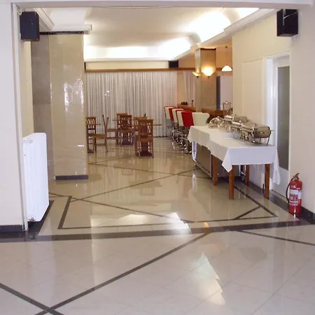 Cybele Pefki Hotel