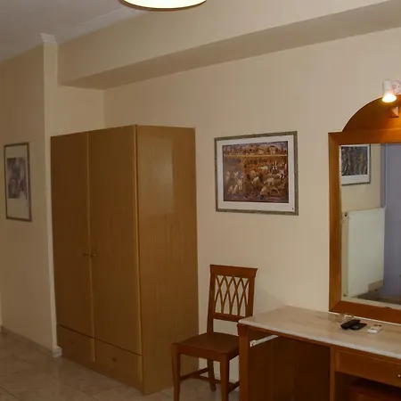 Hotel Cybele Pefki