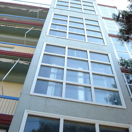 Hotel Cybele Pefki 3*