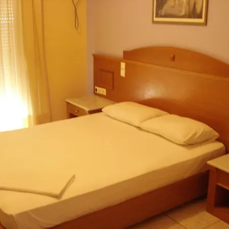 Cybele Pefki 3*