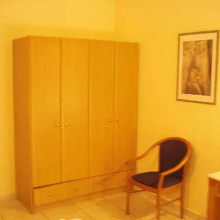 Cybele Pefki Hotel 3*