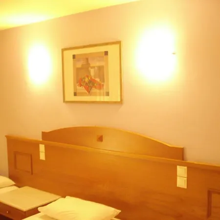 Hotel Cybele Pefki